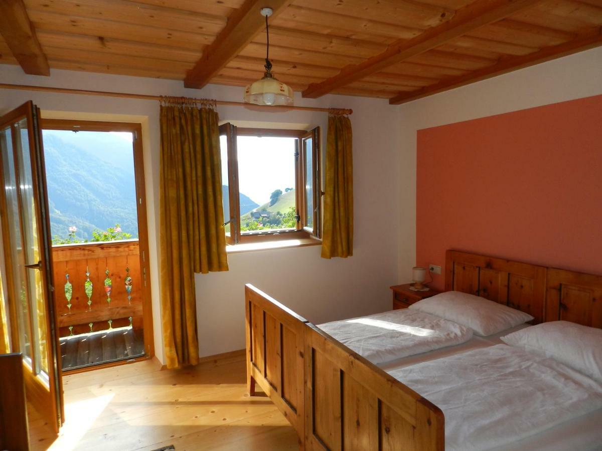 Gedrarzerhof Apartment ลูซอน ภายนอก รูปภาพ